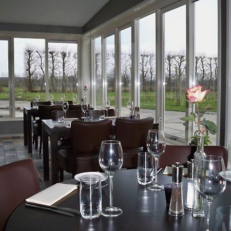 Wijngaard Saalhof Bed & Breakfast Wognum Екстериор снимка