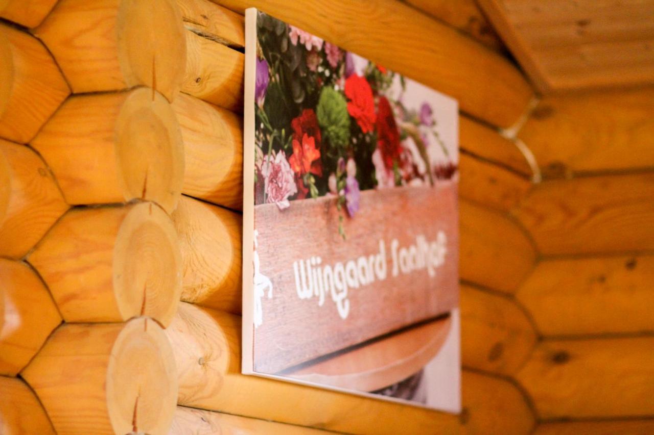 Wijngaard Saalhof Bed & Breakfast Wognum Екстериор снимка